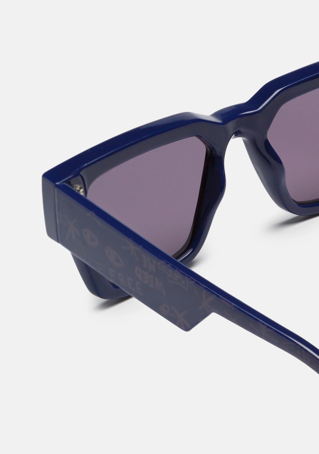 The Jaki Blue-ish