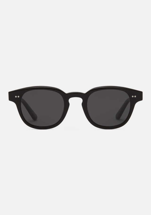 01 Black