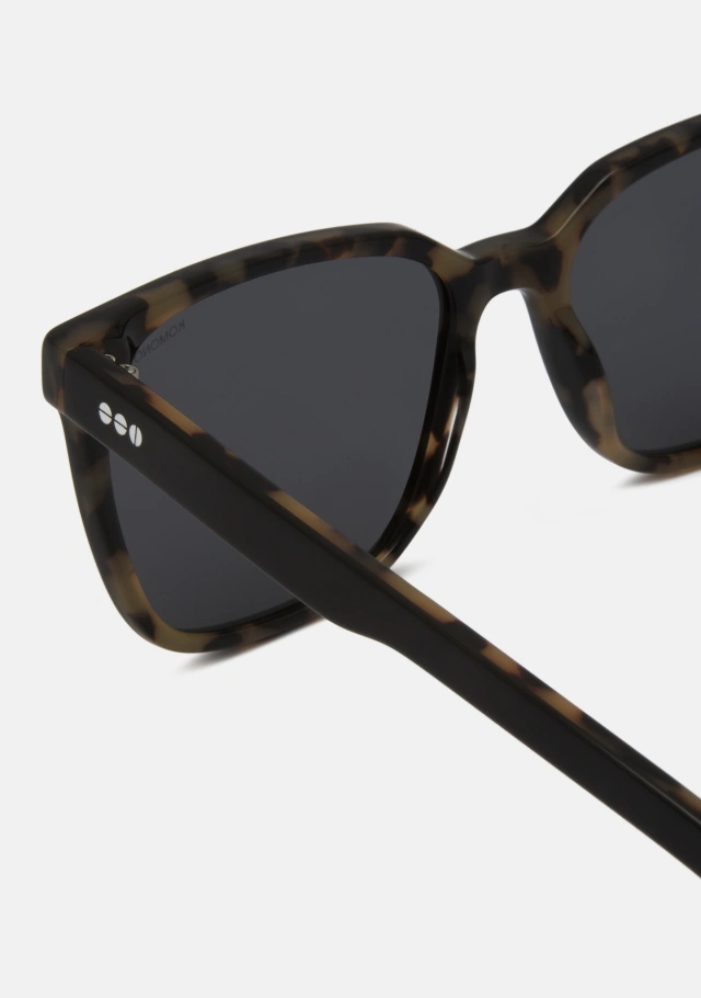 Cole Black Tortoise