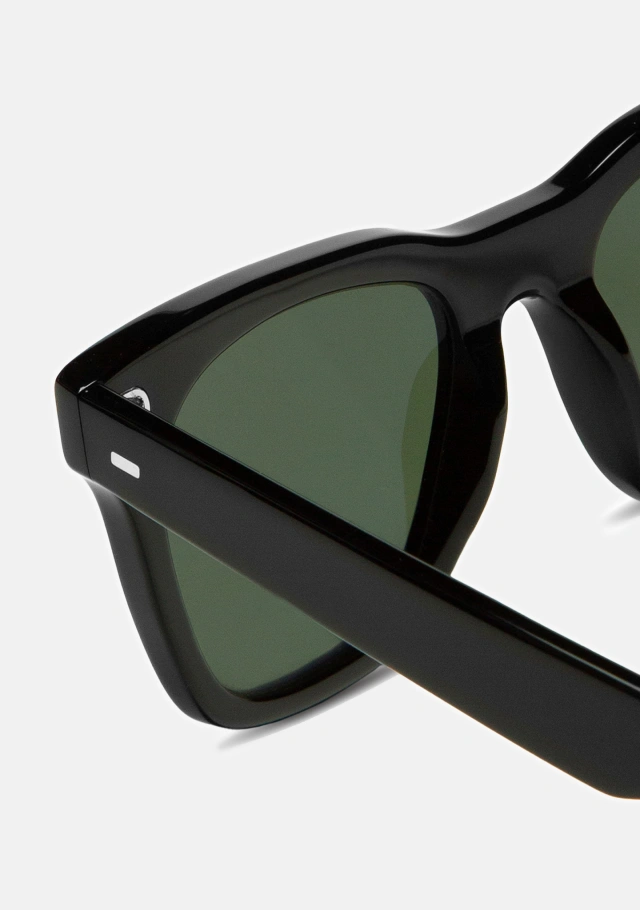 Cecile Black / Green G15