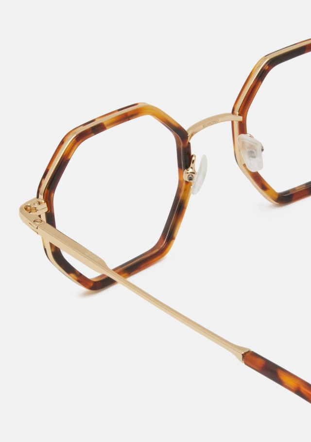 Janet Slims Maple Gold