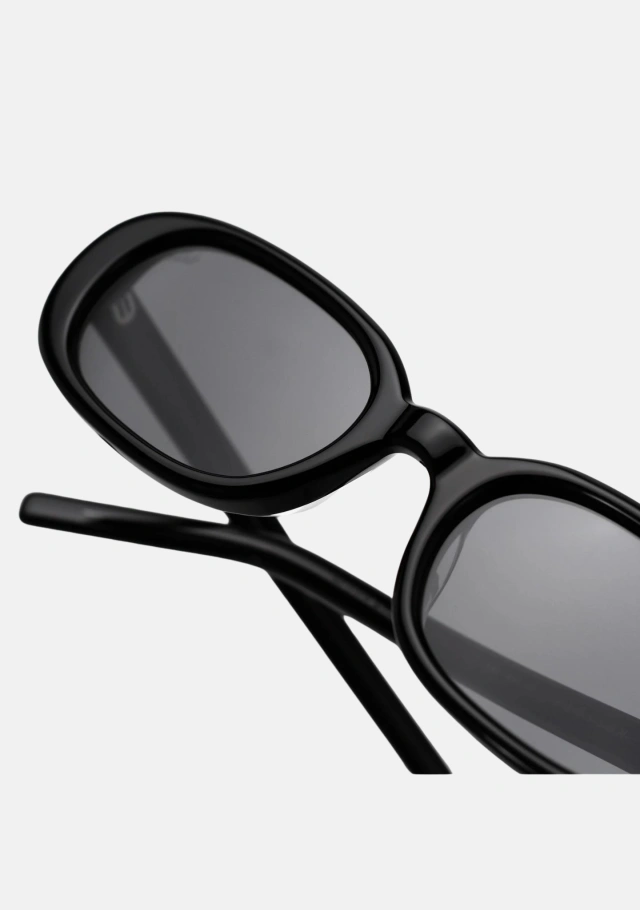 Blossom Black / Black