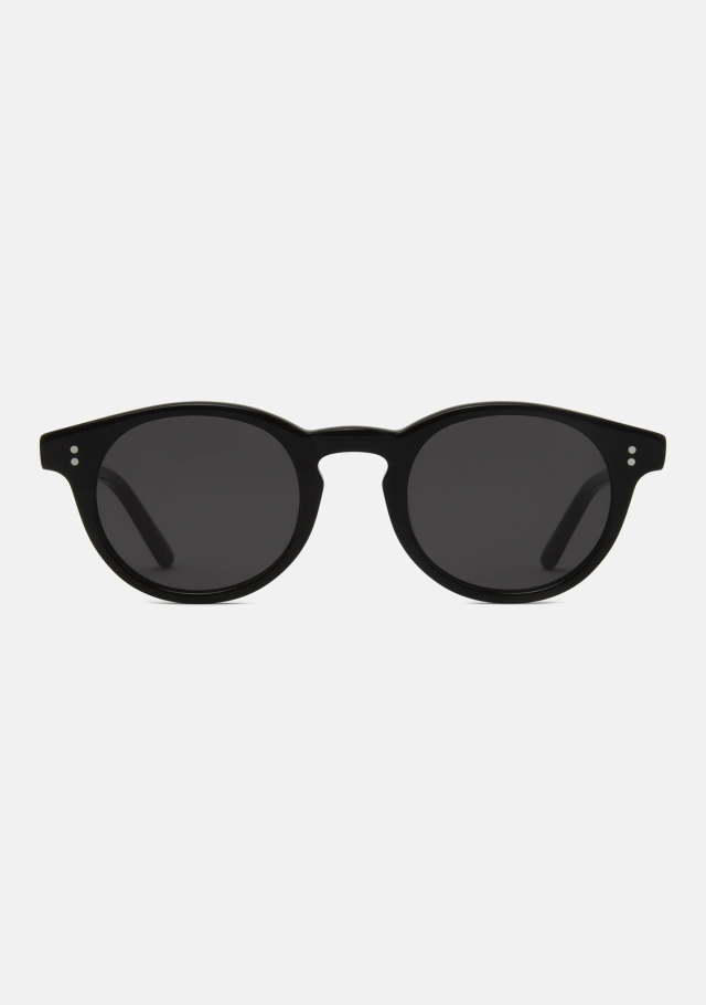 03.2 Black